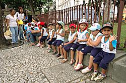 Crianças conheceram pontos turísticos do Recife