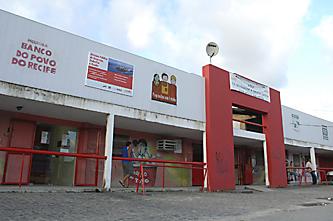 Centro Público de Casa Amarela, localizado na Avenida Norte, 5.600