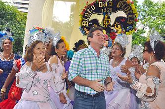 Baile é a principal prévia carnavalesca do Recife