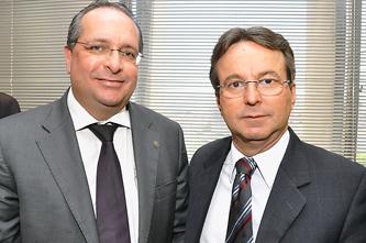 Presidente da OAB, Henrique Mariano e  o Prefeito João da Costa
